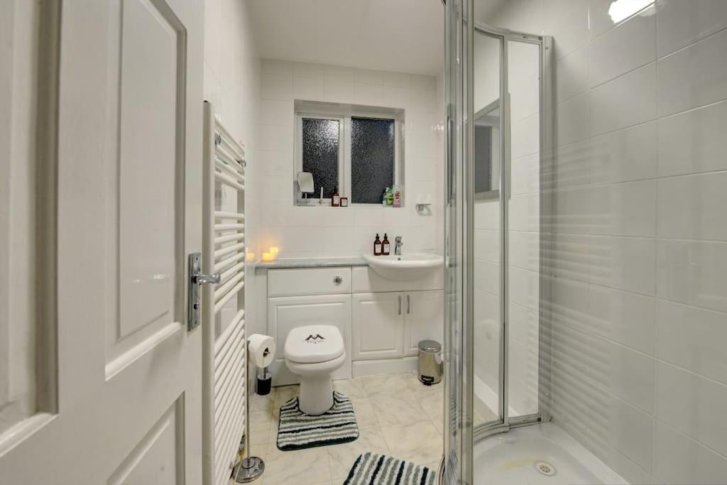 Ferienwohnung Harry'S House Watford  Exterior foto