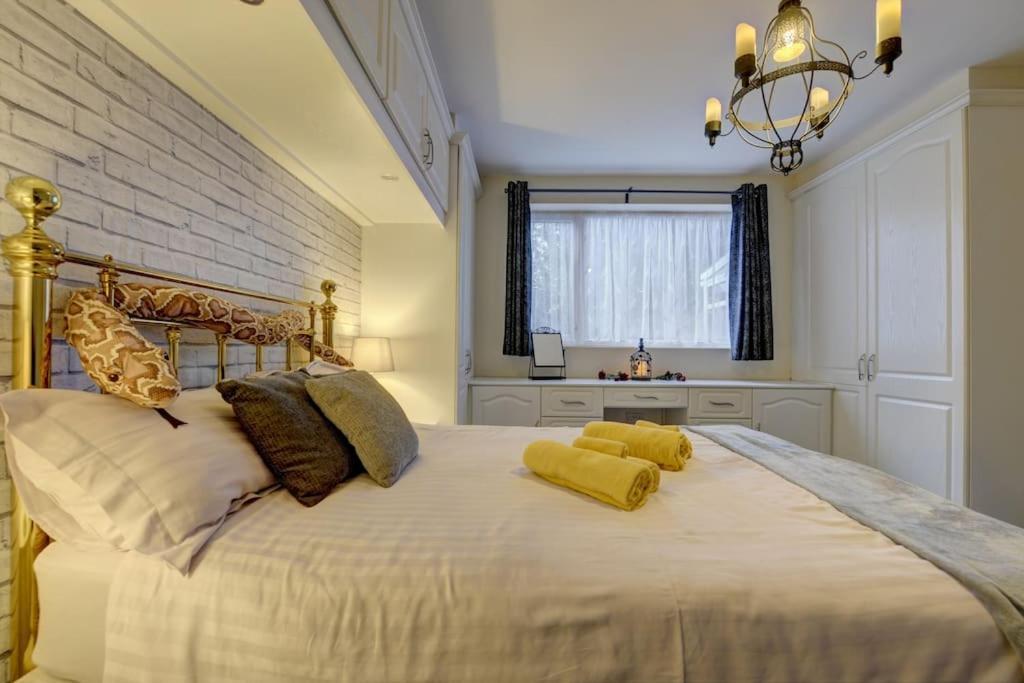 Ferienwohnung Harry'S House Watford  Exterior foto