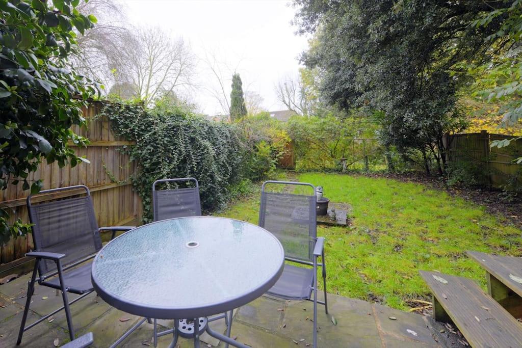 Ferienwohnung Harry'S House Watford  Exterior foto